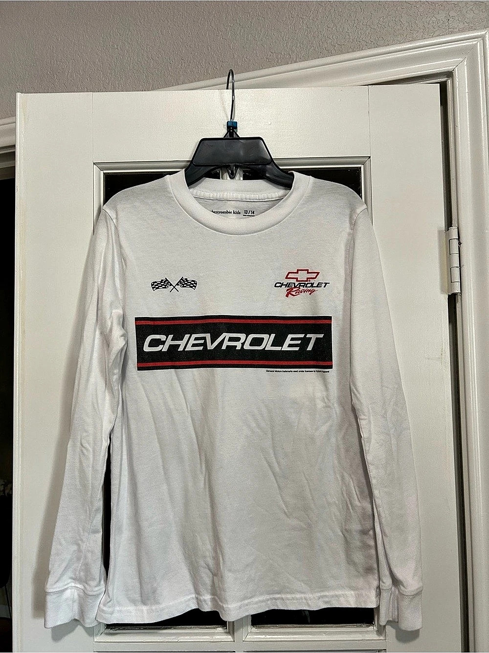Abercrombie Kids Chevrolet Long Sleeve Tee Boys 13/14 Like New
